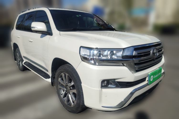 Used Toyota Land Cruiser  Front Right 45 Deg