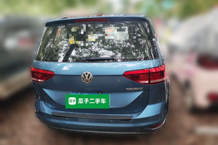 Used Volkswagen Touran 2016 Volkswagen Touran L 280TSI DSG Comfort Edition
