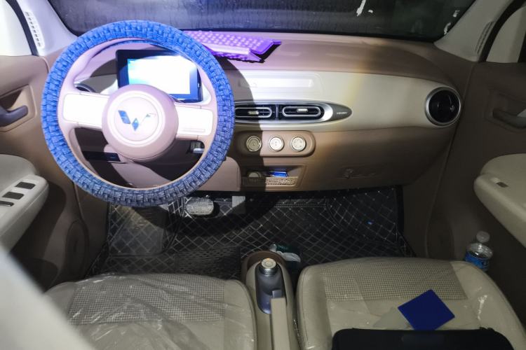 Used Wuling Hongguang MINIEV 2025 Four-Door Version Advanced Edition