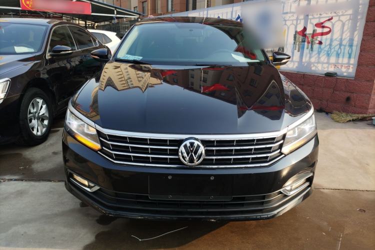Used Volkswagen Passat 2017 330TSI DSG Luxury Edition
