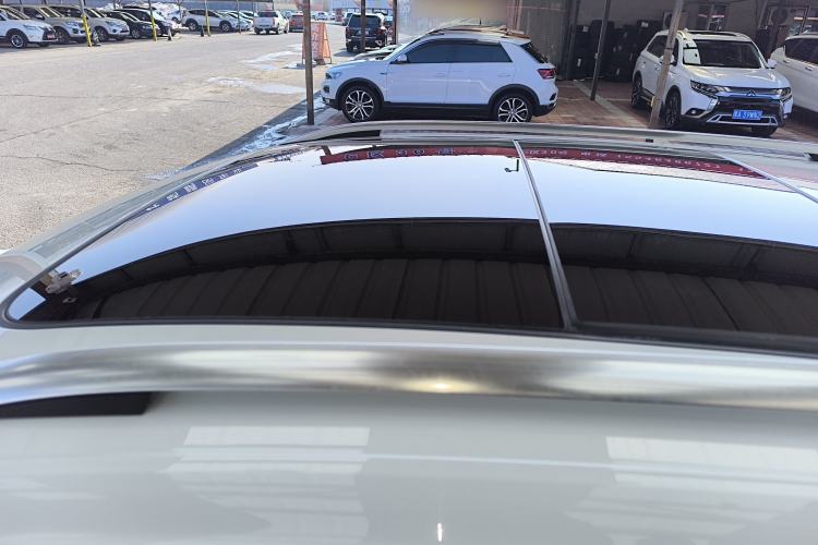 Used Volkswagen T-ROC 2018 280TSI DSG Two-Wheel-Drive Comfort Version China V Standard