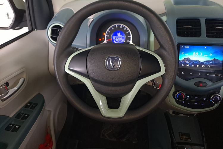 Used CHANGAN Benni E-Star 2021 National Edition Xinyi Version (Fast-Charging Edition) Lithium Iron Phosphate (31.95 kWh) Steering Wheel