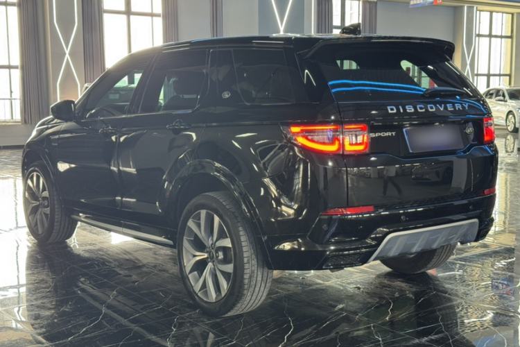 Used Land Rover Discovery Sport 2025 249 PS Performance Tech Edition
