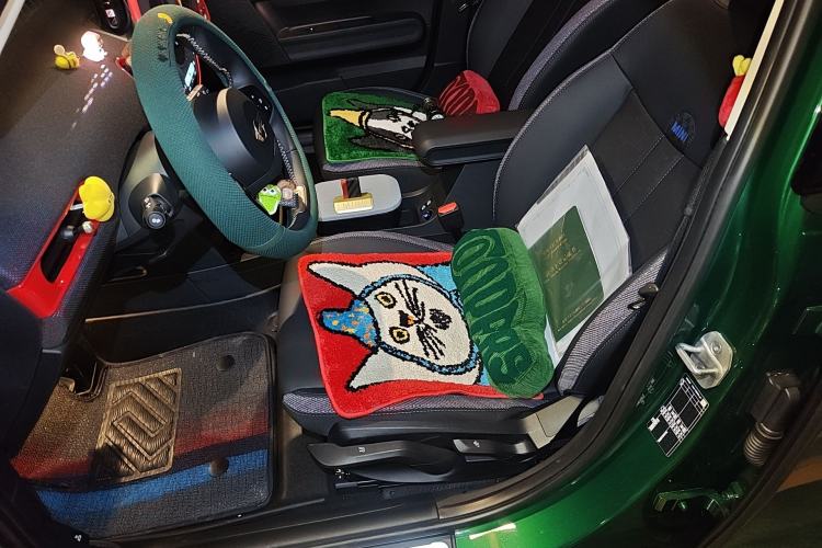 Used MINI 2025 1.5T COOPER Classic Edition Five-Door Version Left Front Seat