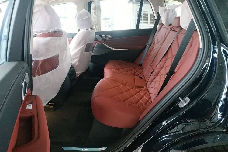 Used BMW X5 2023 xDrive 30Li Luxury M Sport Package