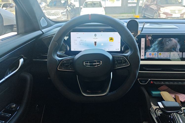 Used Geely Auto Monjaro L 2024 2.0TD High-Power Automatic Two-Wheel Drive Skyline Edition