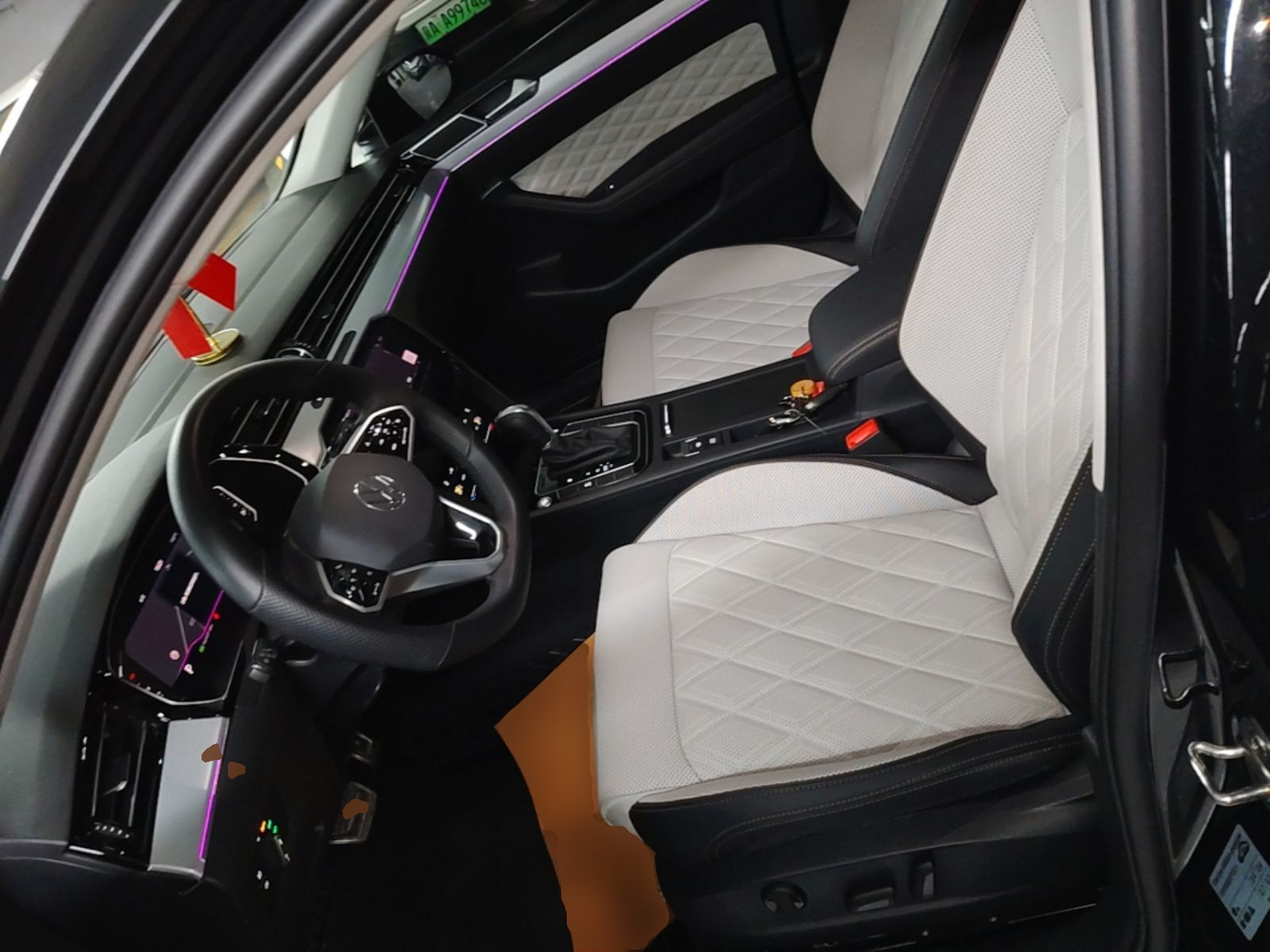 Interior delantero