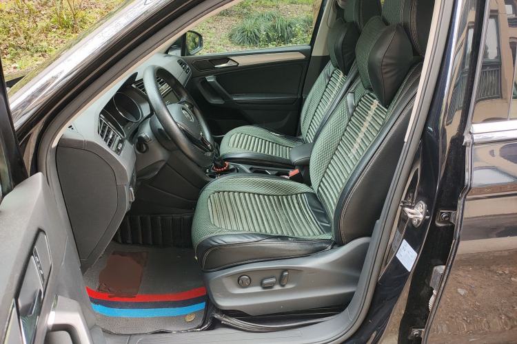 Used Volkswagen Tiguan L 2017 330TSI Automatic Two-Wheel Drive Luxury Edition
