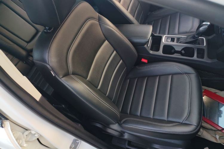 Used Ford Kuga 2019 EcoBoost 180 Two-Wheel-Drive Platinum Edition China VI Standard