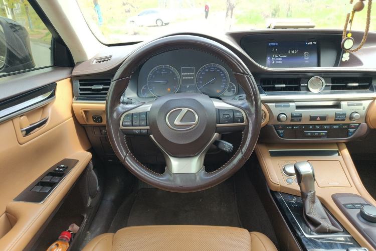 Used Lexus ES 2015 200 Elite Edition