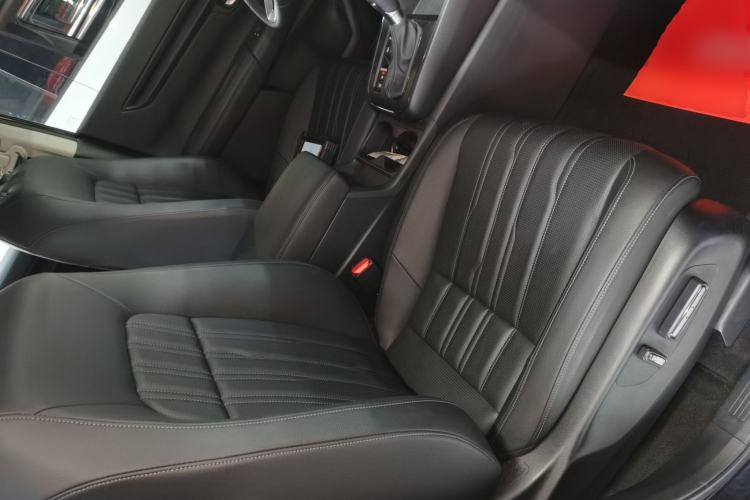 Used Honda Breeze 2023 240TURBO Two-Wheel-Drive Luxury PRO 7-Seater Right Front Seat