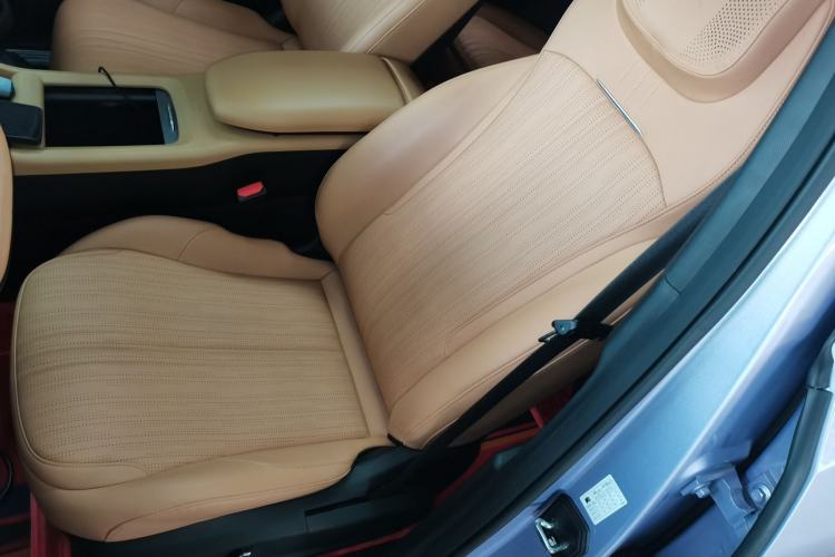 Used Geely Galaxy L7 2023 1.5T 115 km Starship Left Front Seat