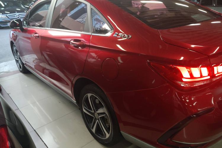 Used BAIC Beijing EU5 2018 R500 Smart Wind Edition
