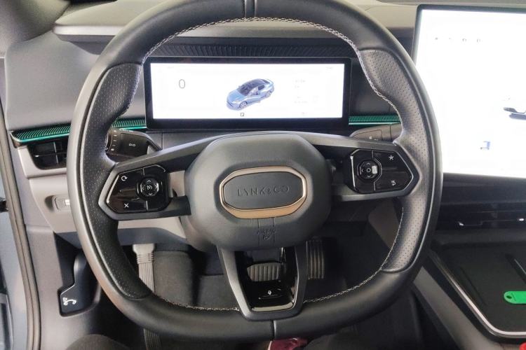 Used Lynk & Co 07 2024 EM-P 126 Long-Range Ultra
