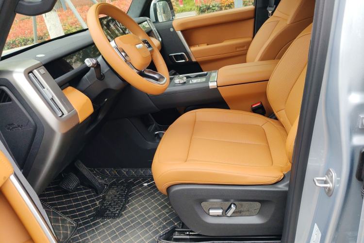 Used iCAR V27 2026 Model 200KM Four-Wheel Drive Falcon 700