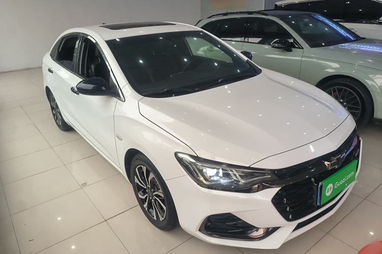 Used Chevrolet Monza 2020 Light Hybrid RS 330T Automatic Comfort Edition Front Right 45 Deg