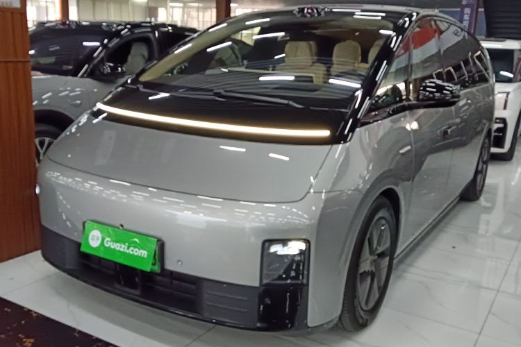 Used Li Auto MEGA 2025 Home Family Special Edition