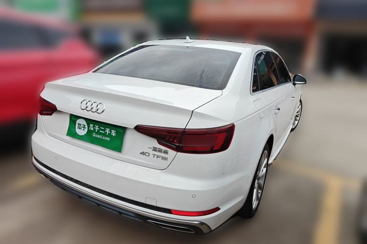 Used Audi A4L 2019 40 TFSI Fashion Edition China VI Emission Standard Rear Right 45 Deg