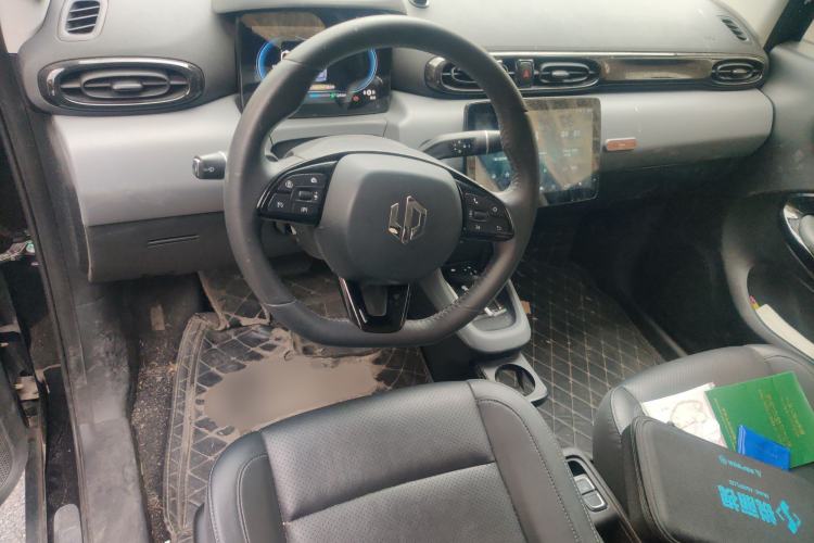 Used Leapmotor T03 2020 400 Luxury Edition Center Console