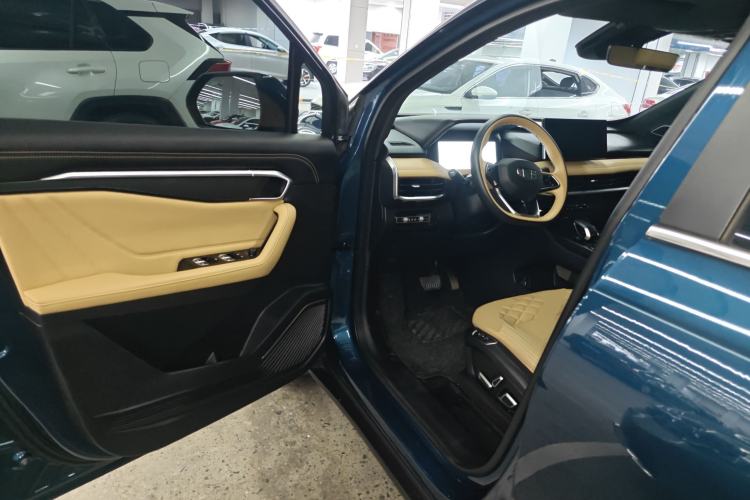 Used Geely Auto Haoyue L 2023 2.0T DCT Flagship Version
