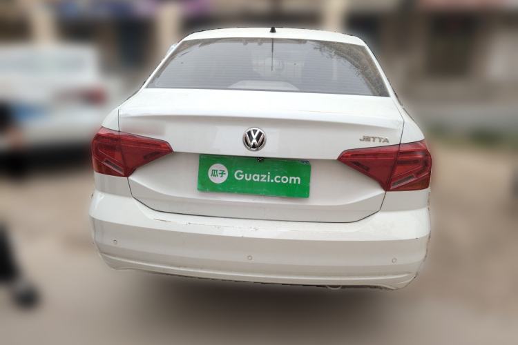 Used Volkswagen Jetta 2017 1.4L Manual Fashion Edition