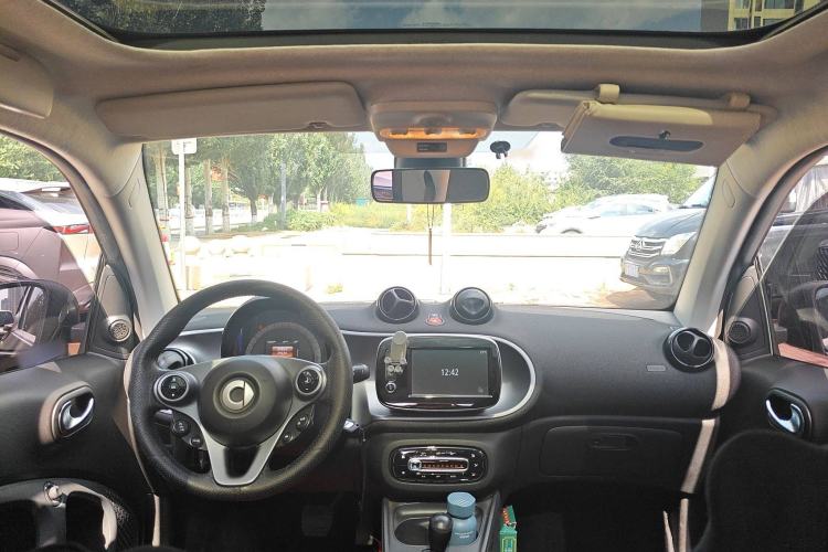 Used smart fortwo 2016 1.0L Grey Ranger Special Edition
