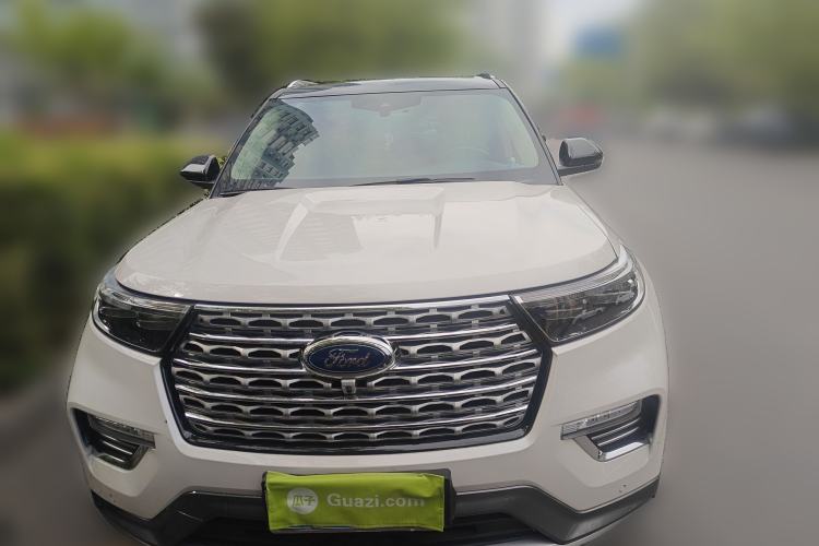 Used Ford Explorer 2020 EcoBoost 285 4x4 Titanium Edition 7-Seater Front