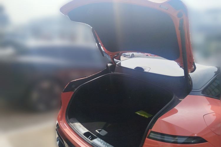 Used Avatr 06 2025 Pro Range-Extended Edition Trunk