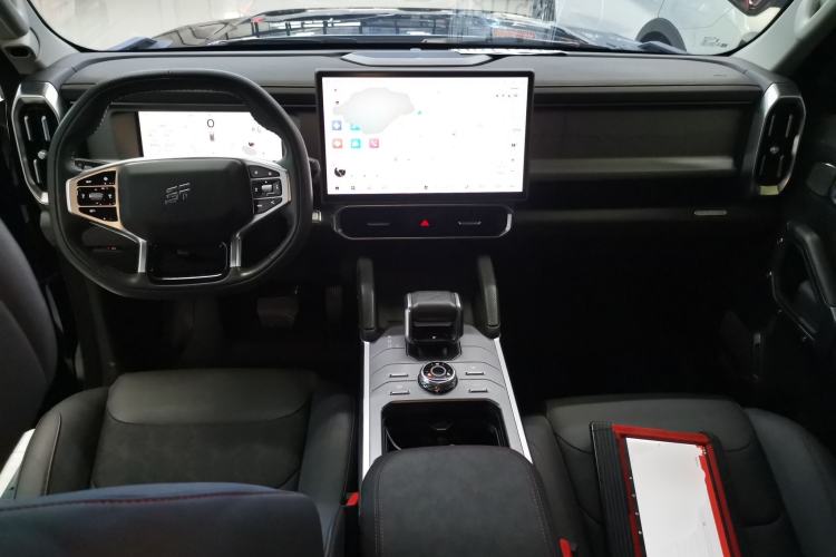 Used JETOUR Traveler 2023 1.5T Two-Wheel Drive Discovery PRO Center Console