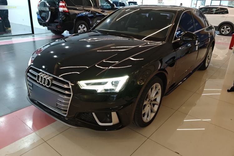 Used Audi A4L 2019 40 TFSI Fashion Edition China VI Emission Standard