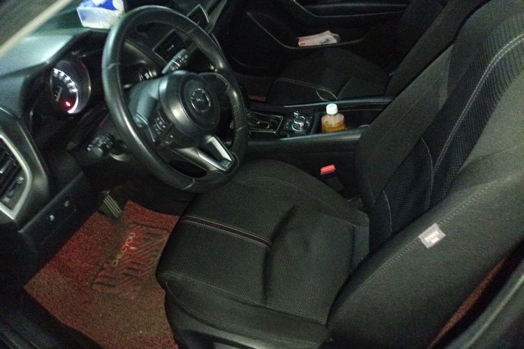 Used Mazda 3 Axela 2017 Hatchback 2.0L Automatic Luxury Model China VI Standard Left Front Seat