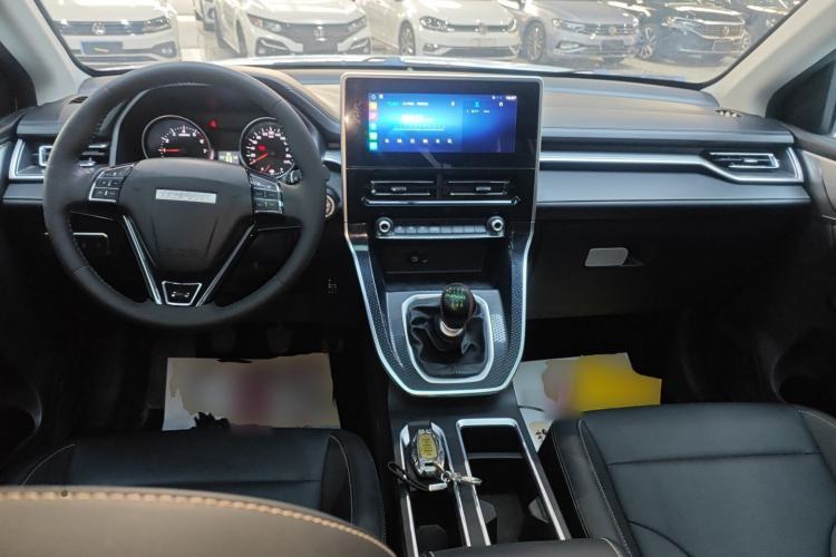 Used Haval M6 2021 PLUS 1.5T Manual Luxury Smart Connectivity Model