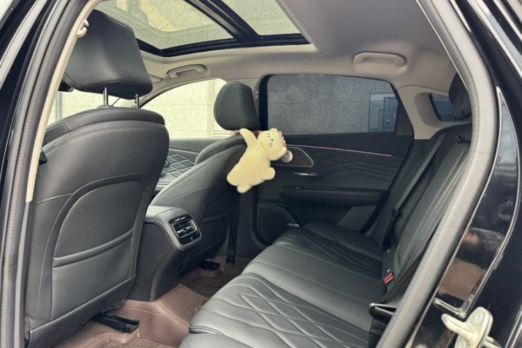 Used Chery Arrizo 8 PRO 2025 Pro 1.6T Comfort Version Interior 2