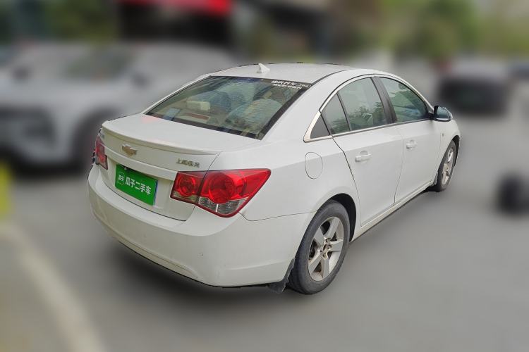 Used Chevrolet Cruze 2013 1.8L SE AT Rear Right 45 Deg