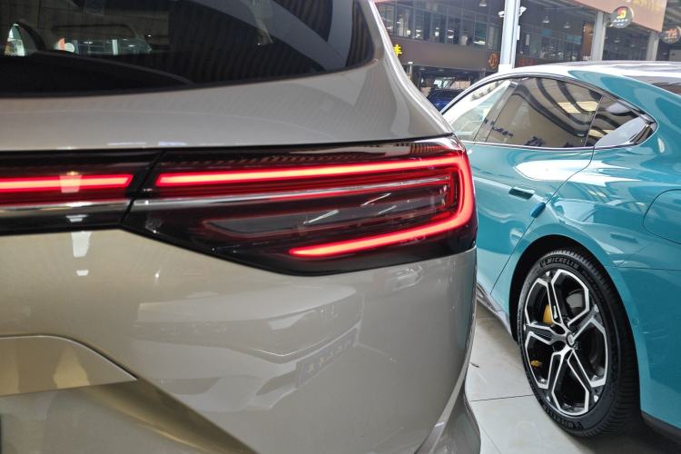 Used Hima AITO M7 2022 1.5T Rear-Drive Comfort Edition
