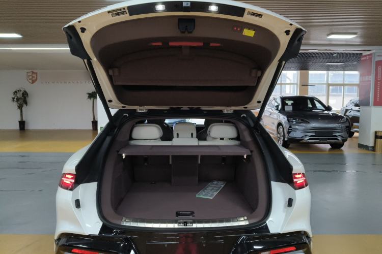 Used Denza Z9GT 2024 1100 Four-Wheel Drive Max Edition