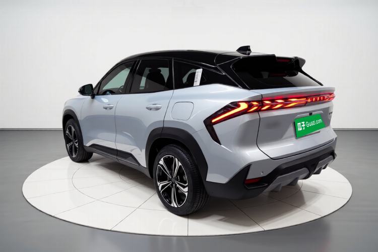 Used Geely Galaxy L7 2025 EM-i 115km Exploration+ Edition Exterior 2