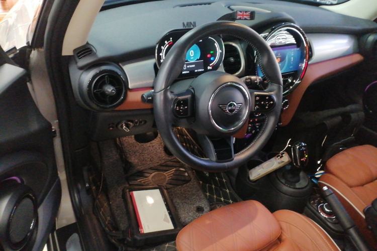 Used MINI 2022 1.5T COOPER Artist Steering Wheel