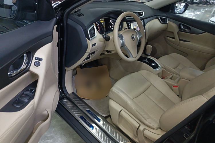 Used Nissan X-Trail 2014 2.0L CVT Comfort Edition 2WD
