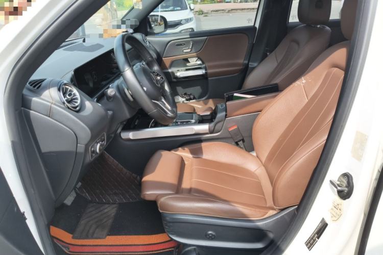 Used Mercedes-Benz GLB 2021 GLB 200 Fashion Model Left Front Seat