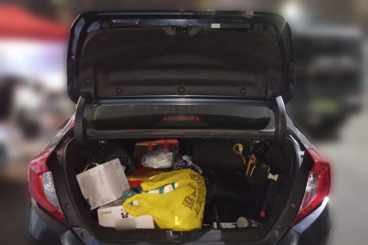 Used Honda Civic 2016 220TURBO CVT Luxury Edition Trunk