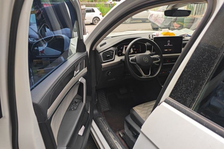 Used Volkswagen Tayron 2023 330TSI Two-Wheel-Drive Luxury Plus Advanced Version
