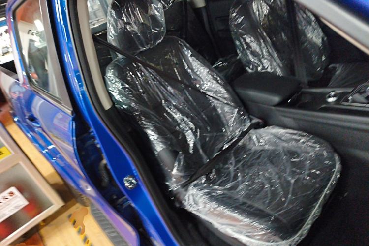 Used Great Wall Poer 2023 2.0T Passenger Version Automatic Diesel Two-Wheel Drive Comfort Trim – GW4D20M
