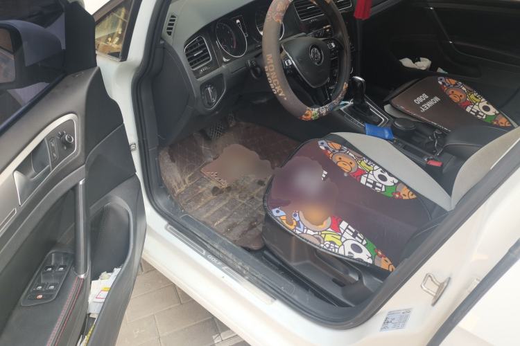 Used Volkswagen Golf 2019 200TSI DSG Comfort Version China VI Standard Driver Seat