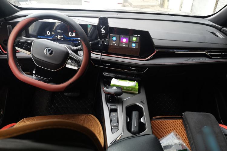 Used CHANGAN X5 PLUS 2025 1.5T DCT High-Energy Version
