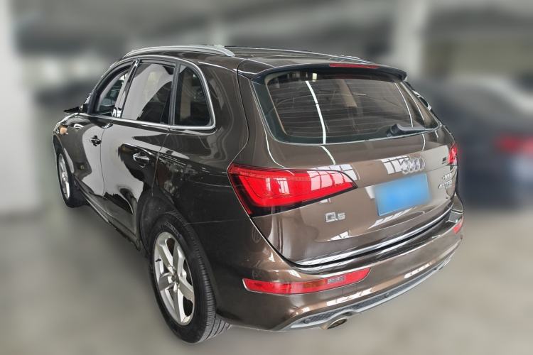 Used Audi Q5 2017 Plus 40 TFSI Ambition Model Rear Left 45 Deg