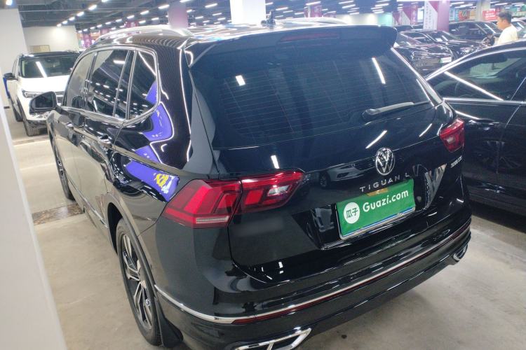 Used Volkswagen Tiguan L 2024 Outstanding Model 330TSI Automatic Two-Wheel Drive R-Line Dragon Glory Edition Rear Left 45 Deg