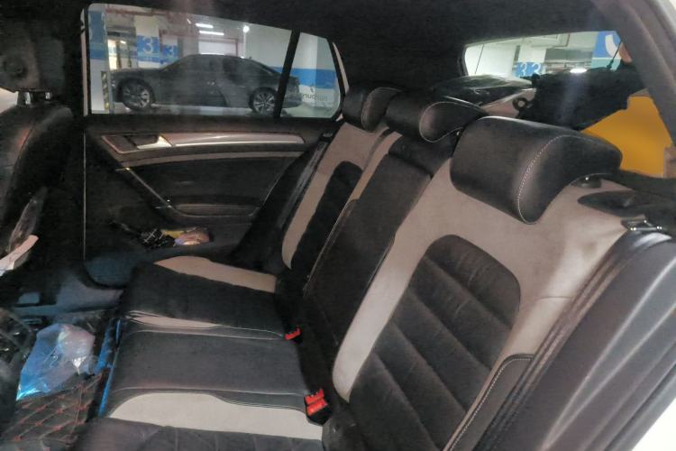 Used Volkswagen Golf 2015 1.4TSI Automatic R-Line