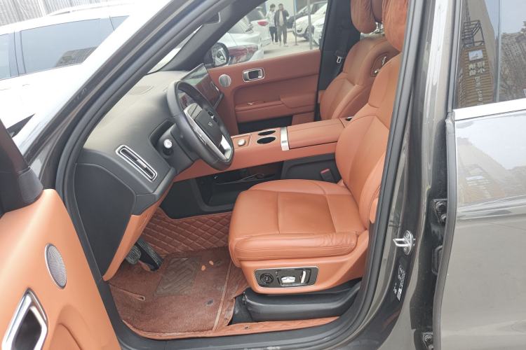 Used Li Auto L8 2023 Pro Model
