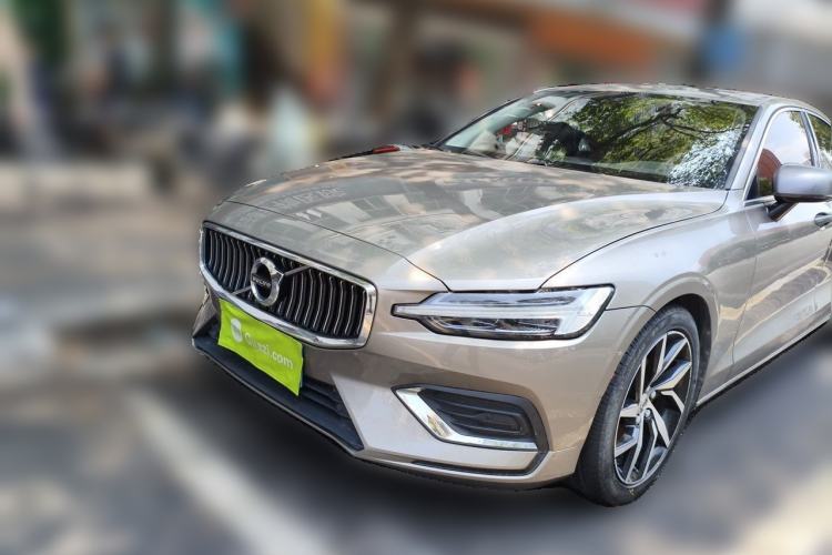 Used Volvo S60 2020 T3 SmartDrive Luxury Edition